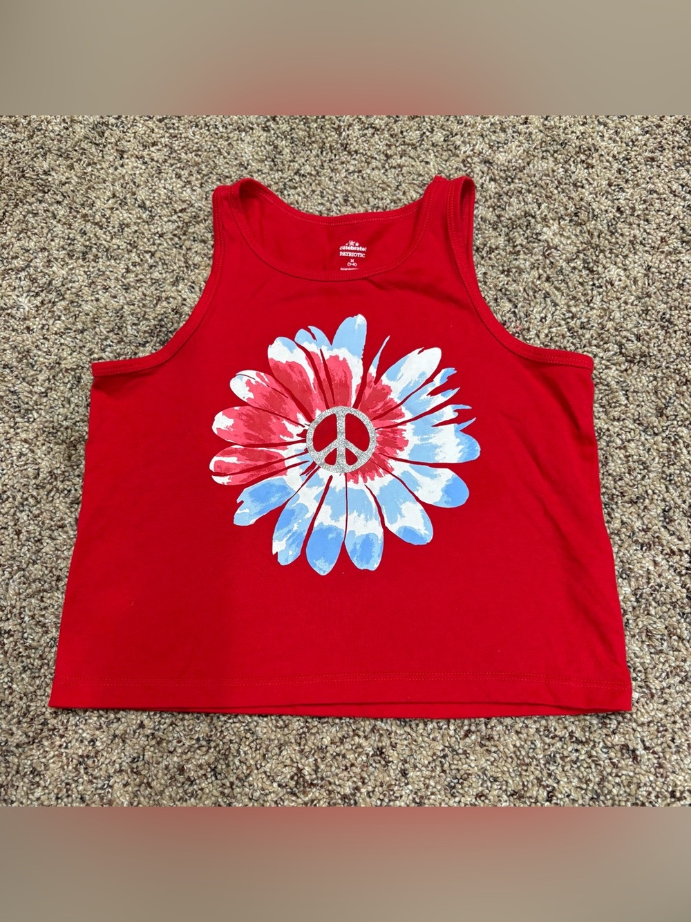 Red Girls Tank Top with Daisy Peace Graphic patriotic size medium 7/8